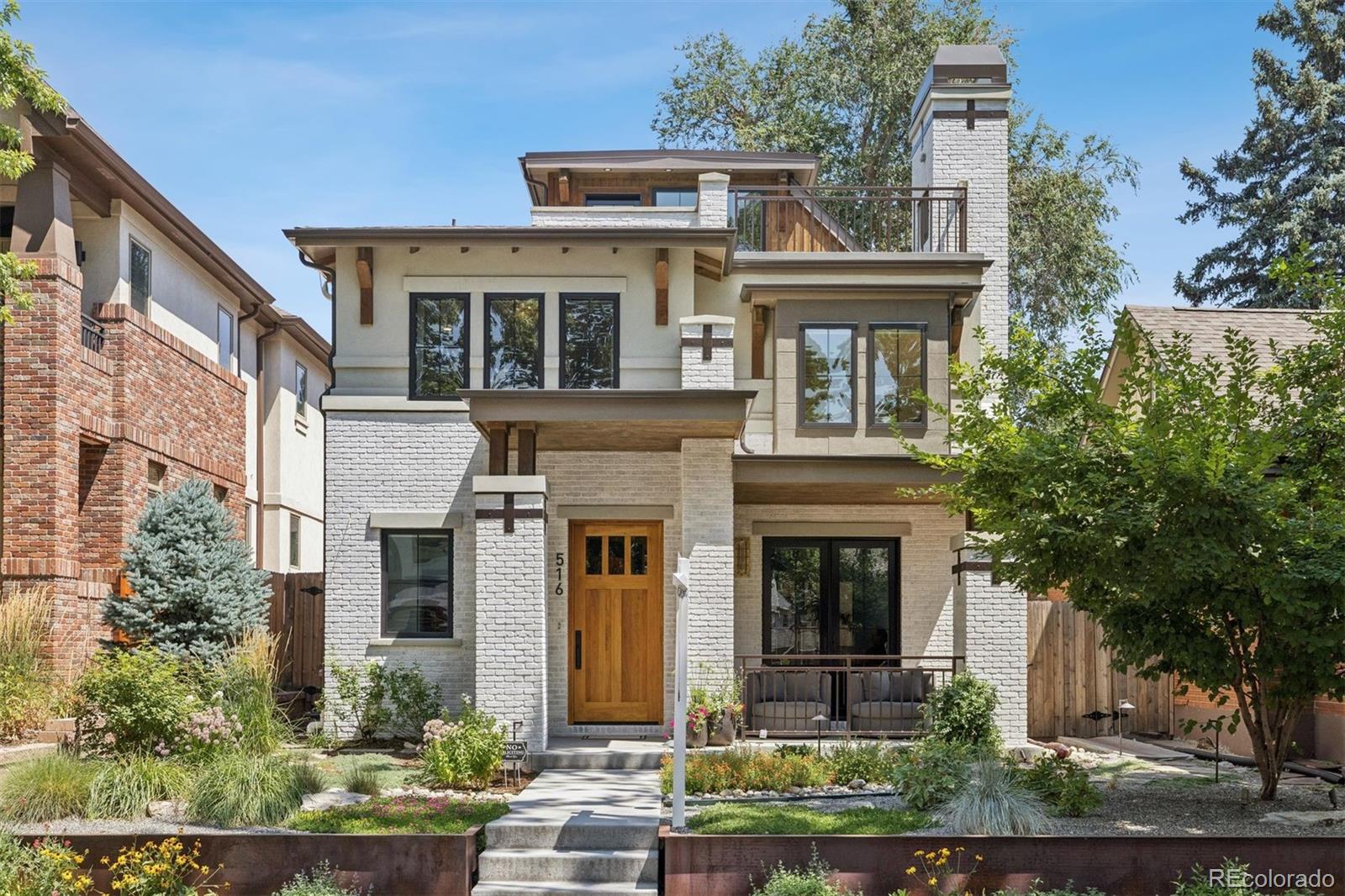 516 S High Street