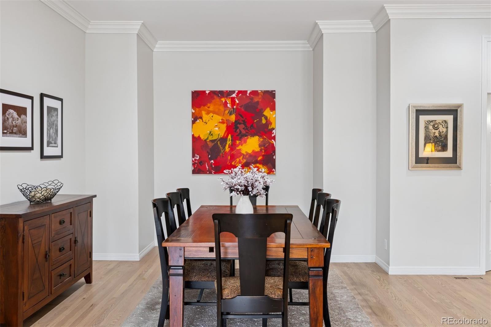 301 Garfield Street Unit: 1E