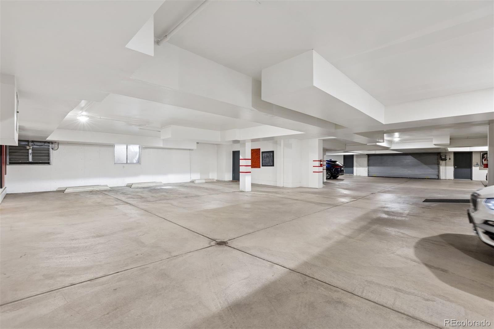 301 Garfield Street Unit: 1E