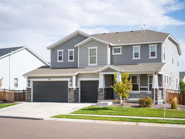 728 Larkspur Court