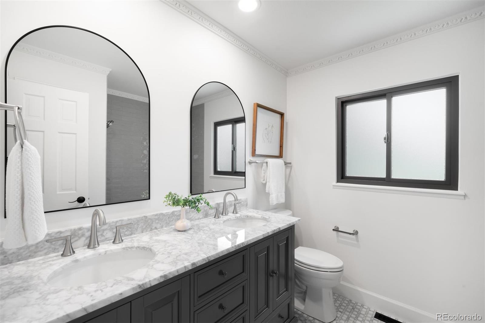 7308 S Steele Circle