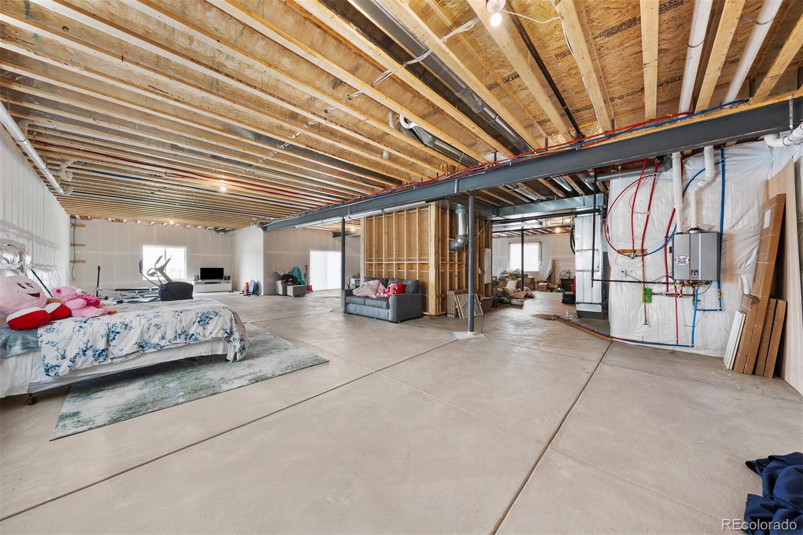 21786 Tyrolite Avenue