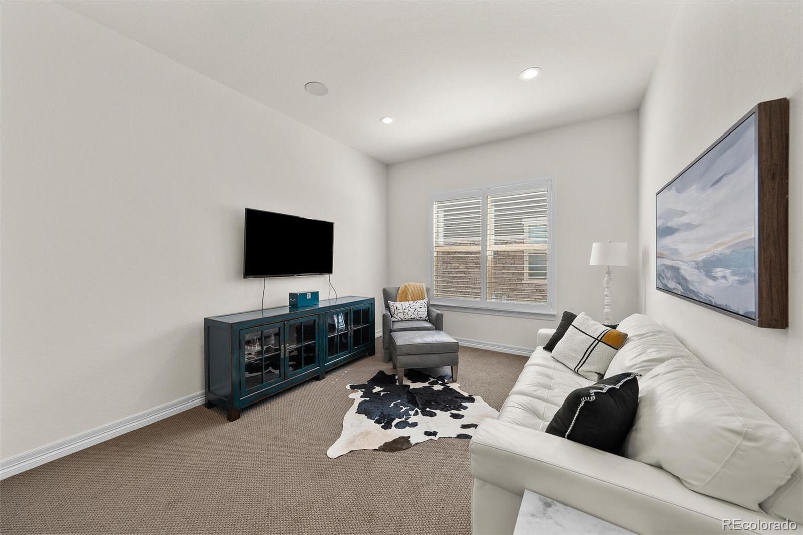 21786 Tyrolite Avenue