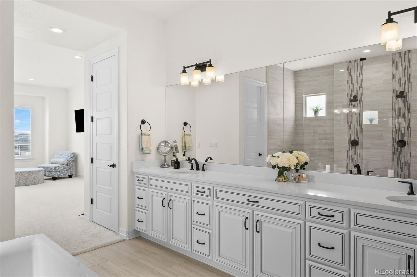 21786 Tyrolite Avenue