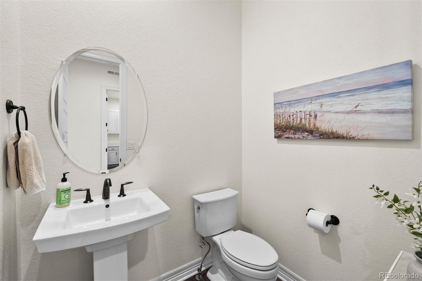 21786 Tyrolite Avenue