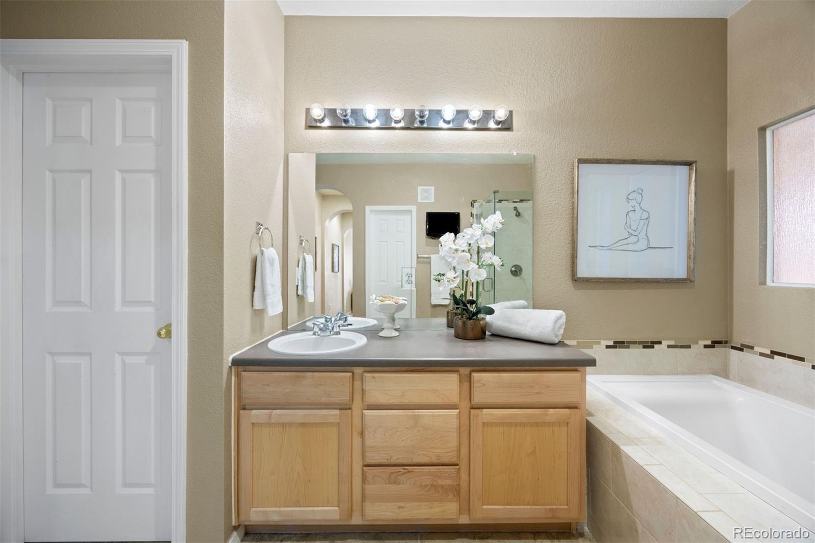 6702 S Winnipeg Circle Unit: 101