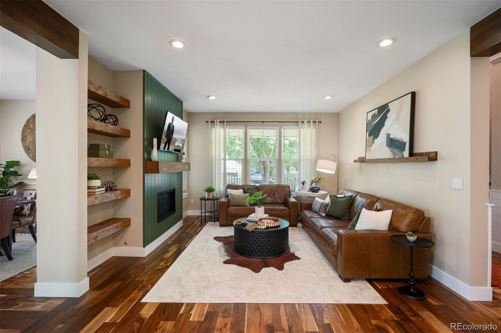 1366 Padfield Place