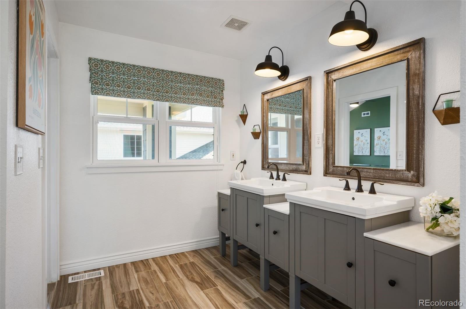 1366 Padfield Place