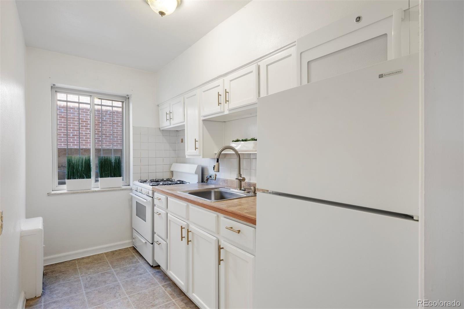 1454 Jersey Street Unit: 2