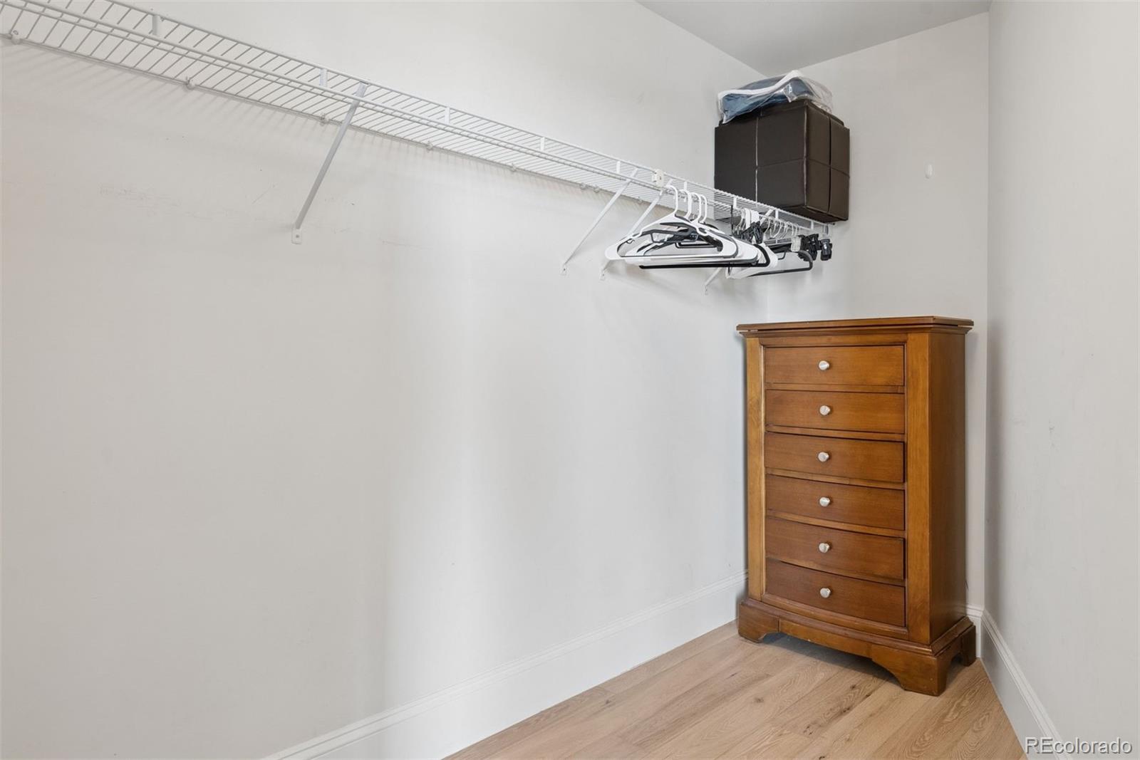 2001 N Lincoln Street Unit: 2310