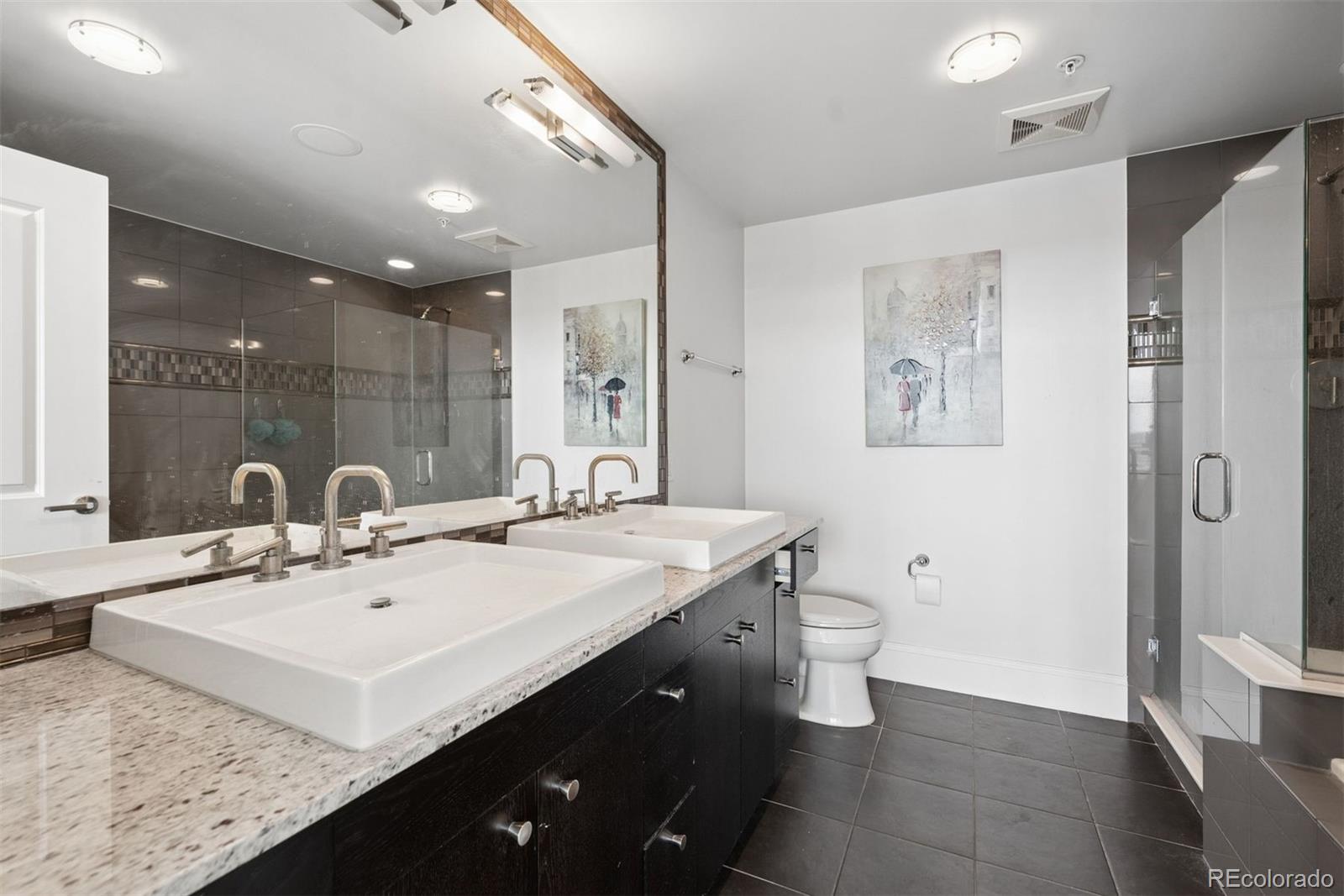 2001 N Lincoln Street Unit: 2310