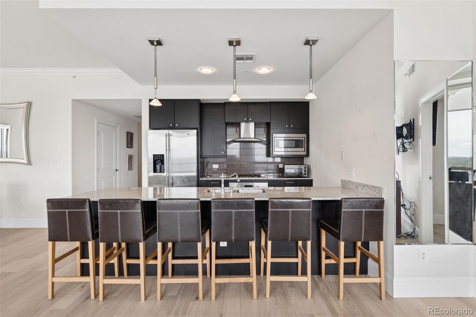 2001 N Lincoln Street Unit: 2310