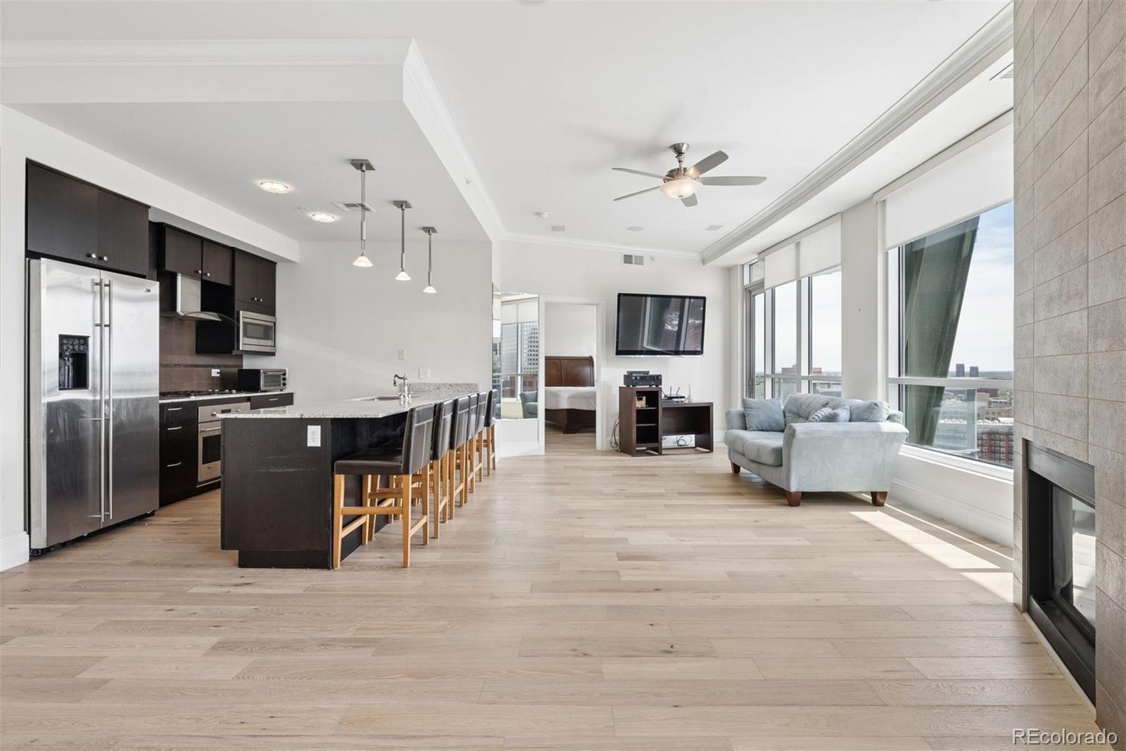2001 N Lincoln Street Unit: 2310