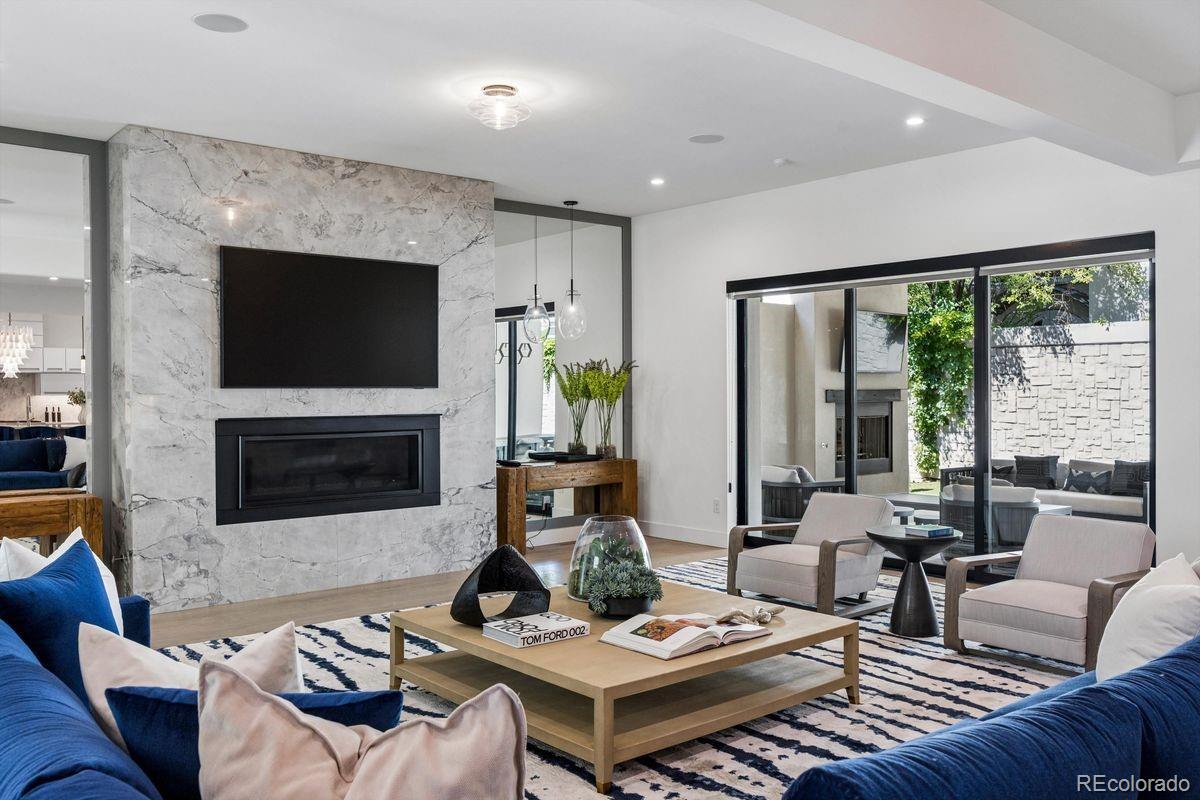 2821 E Cedar Avenue Unit: 17