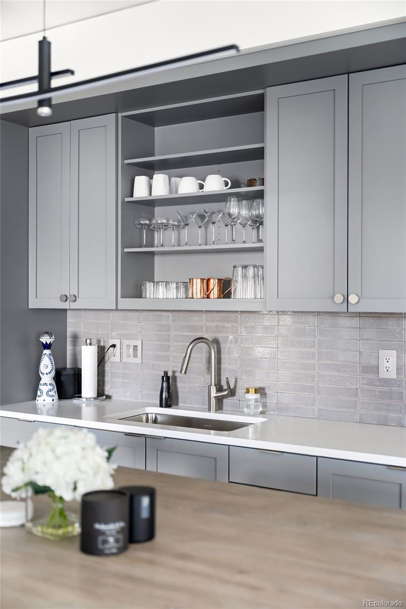 1750 Wewatta Street Unit: 1001