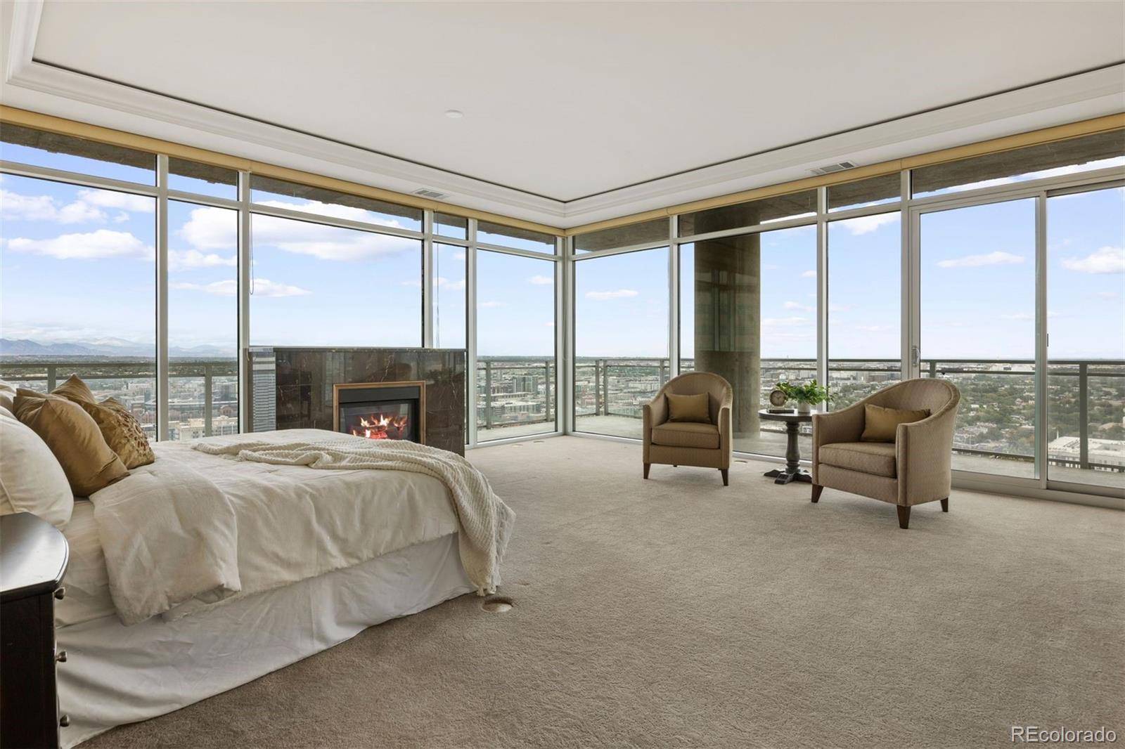 2001 Lincoln Street Unit: 2820