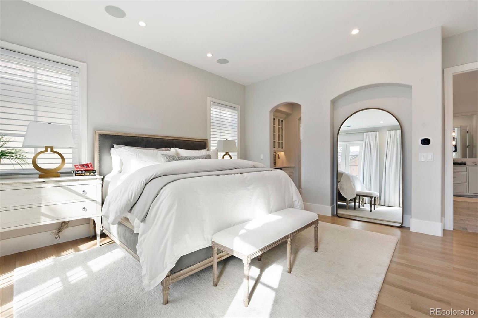 100 S University Boulevard Unit: 5