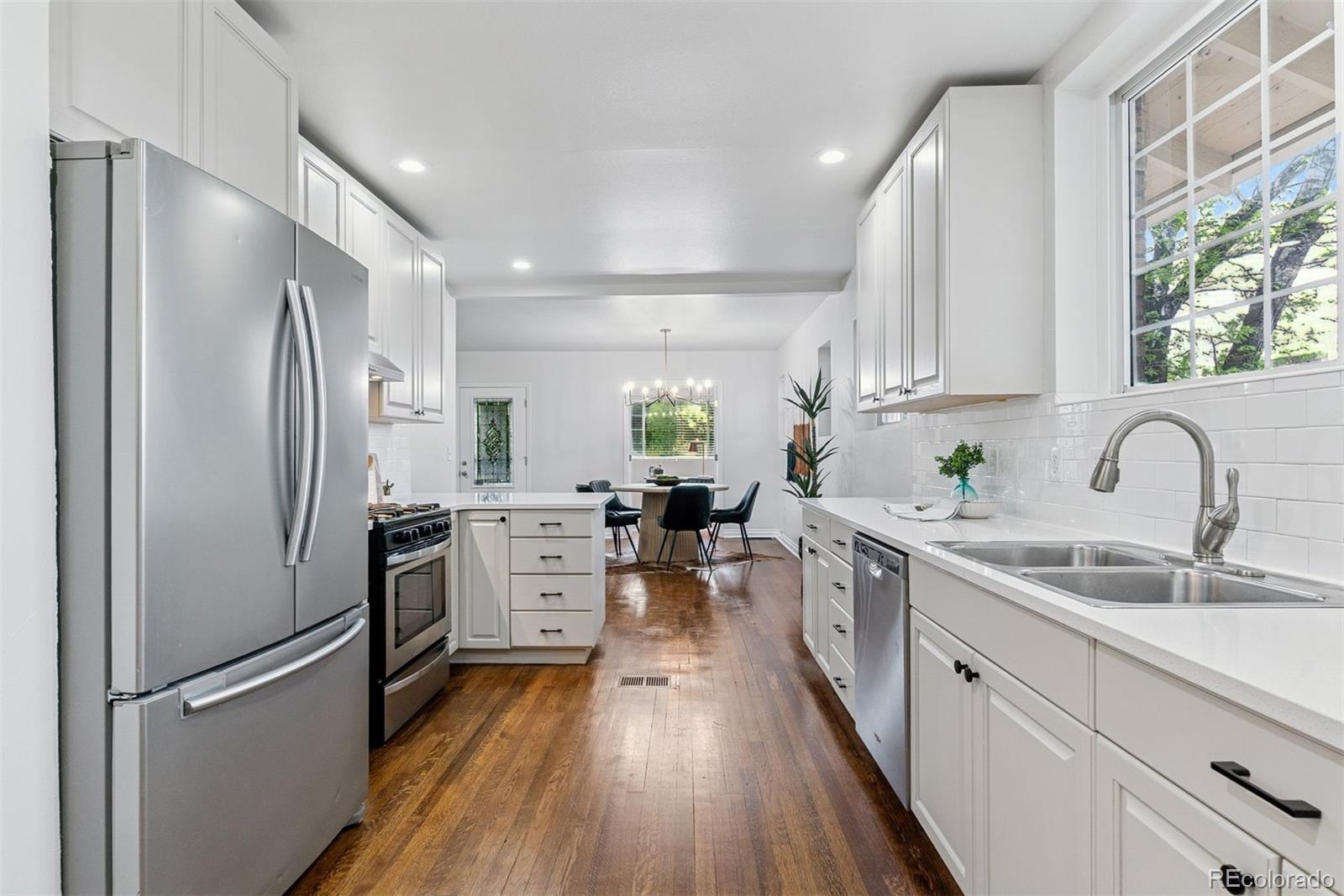 4003 Federal Boulevard