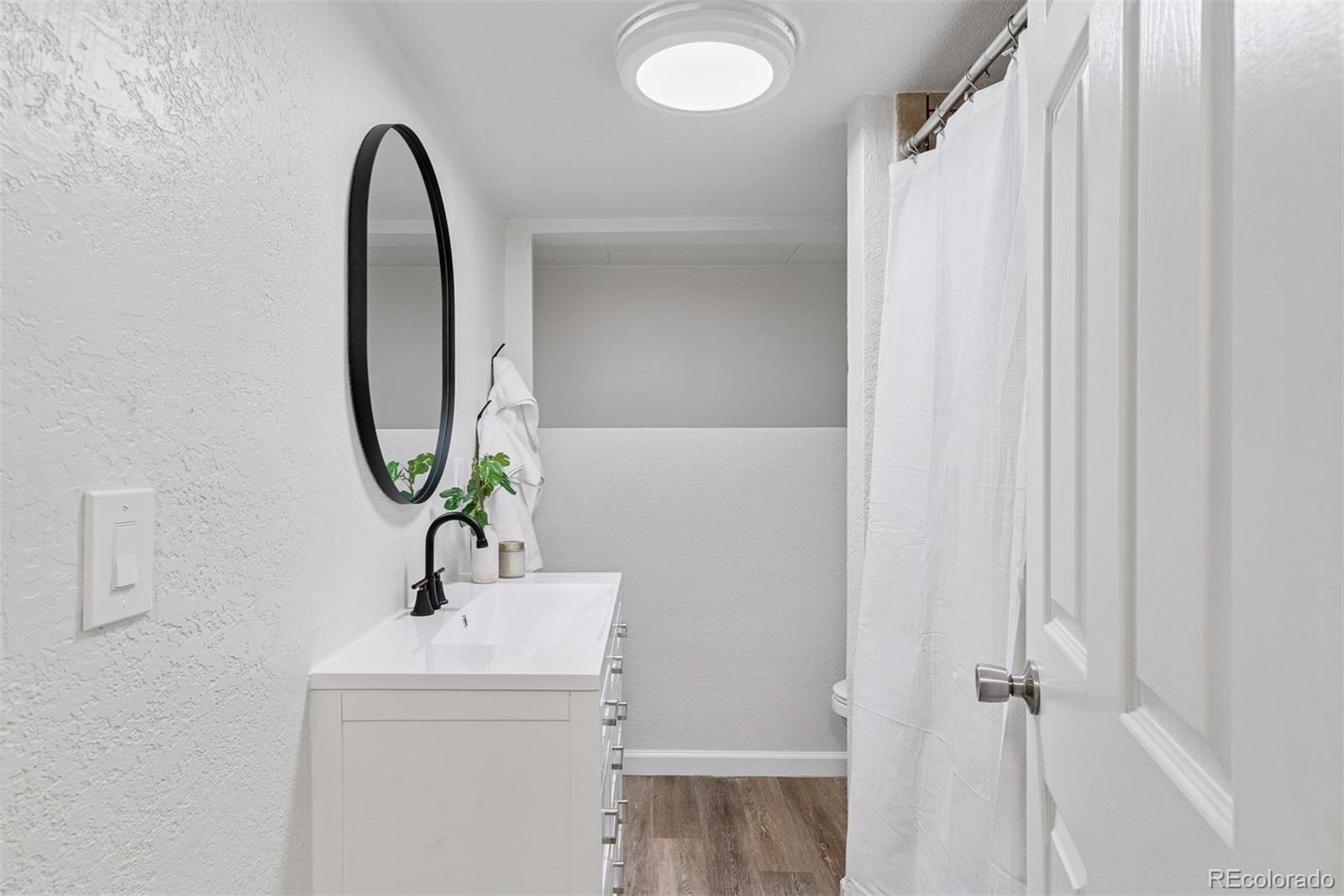 4003 Federal Boulevard