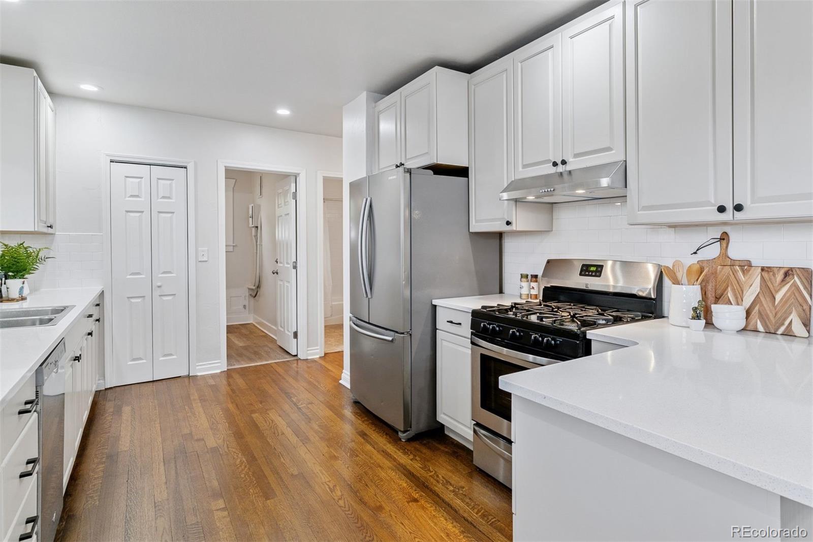 4003 Federal Boulevard