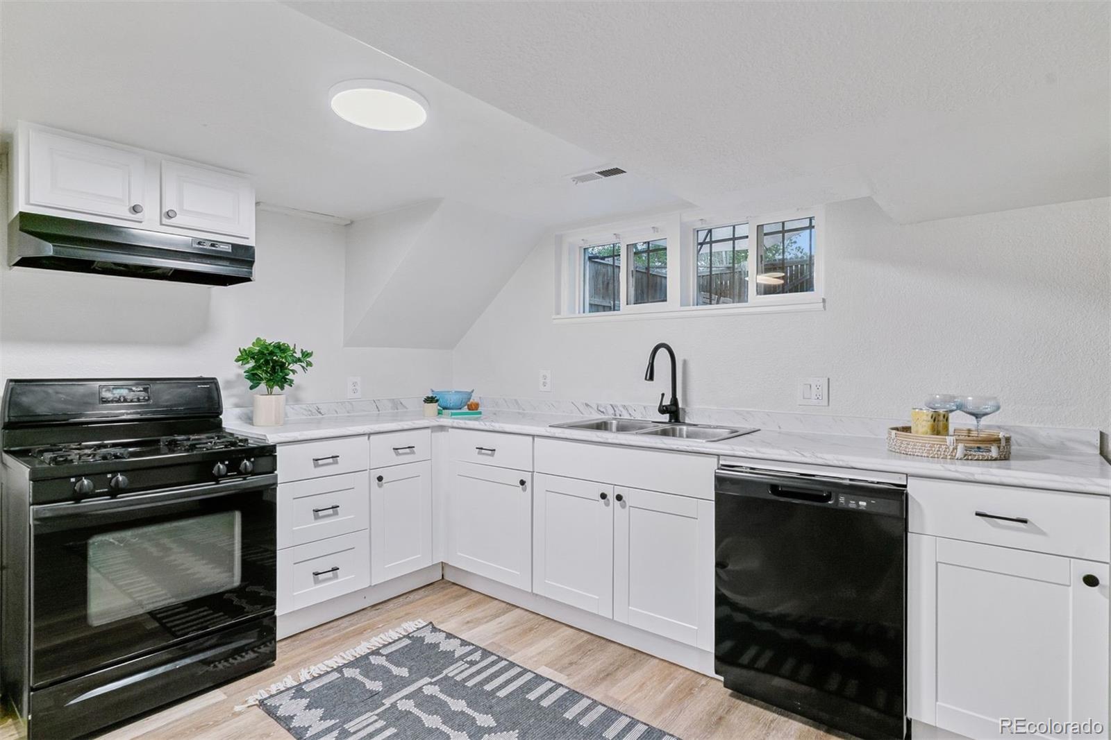 4003 Federal Boulevard