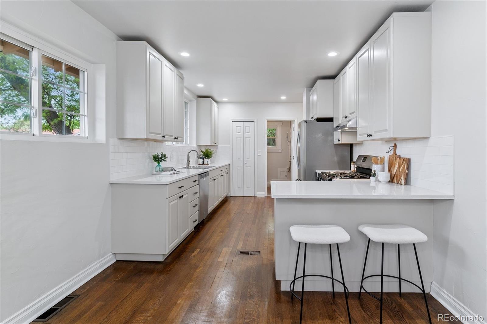 4003 Federal Boulevard