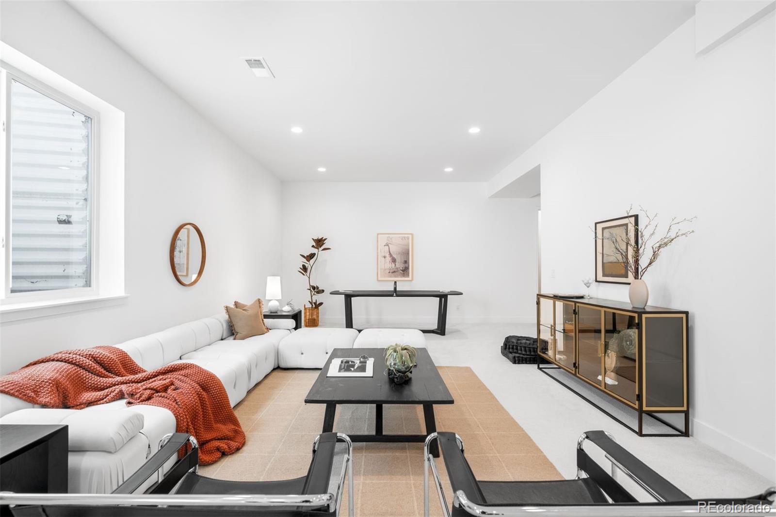 1241 S Garfield Street