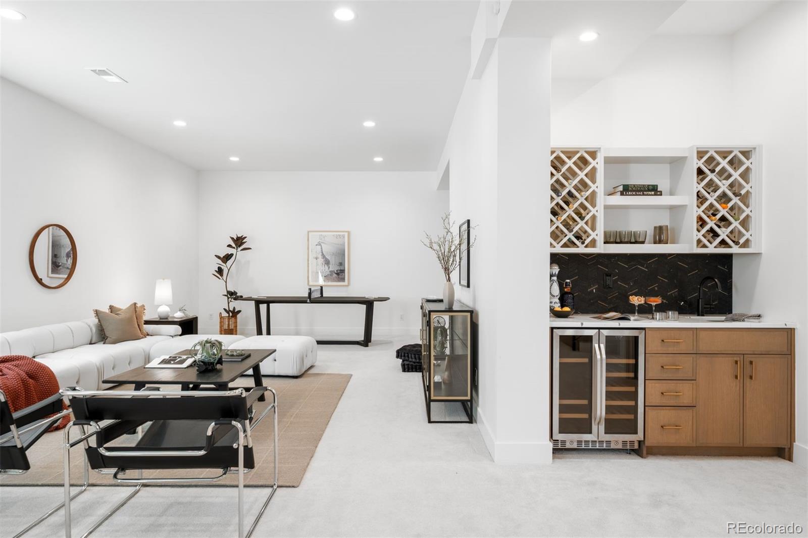 1241 S Garfield Street