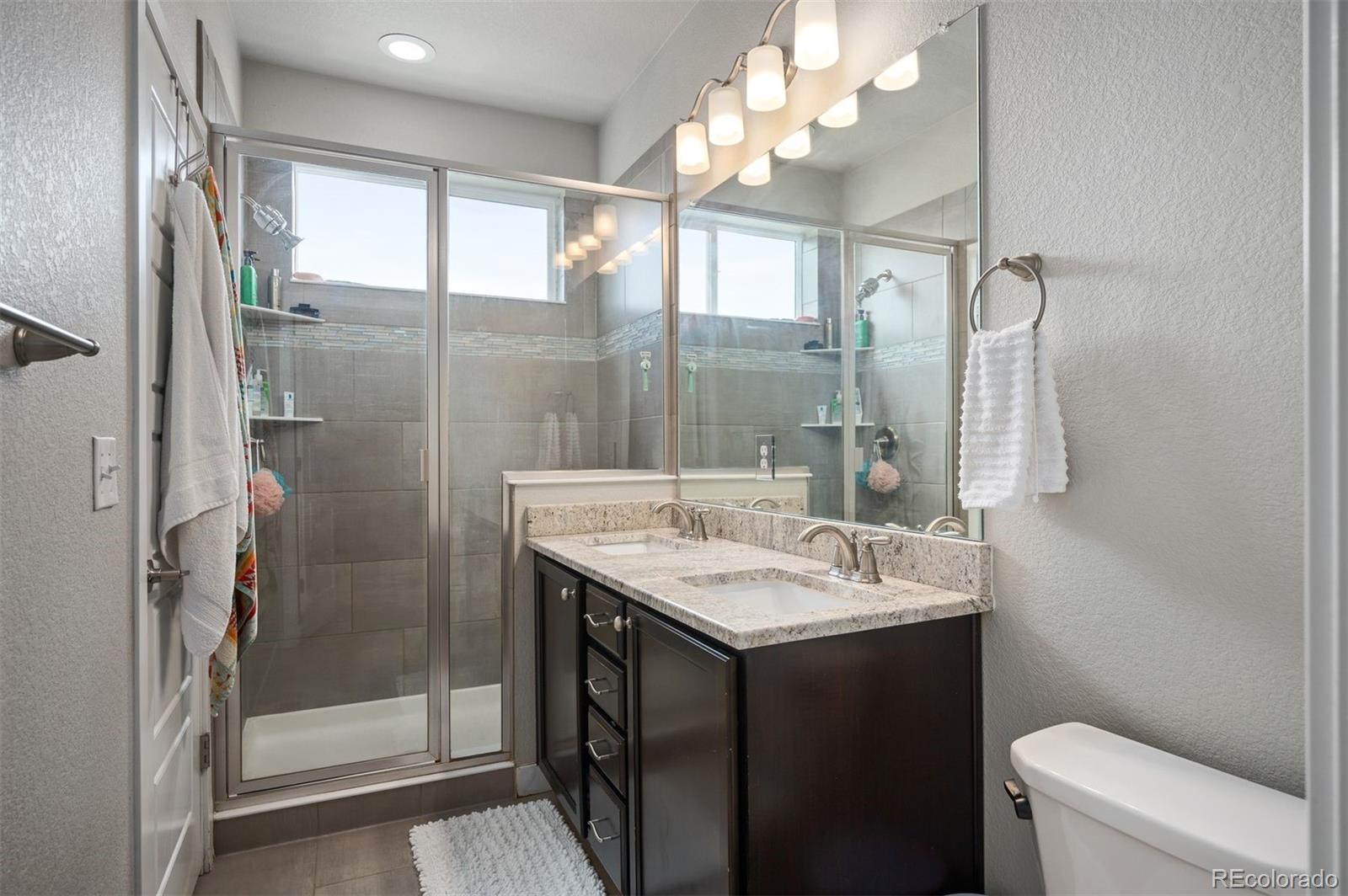 694 E Hinsdale Avenue