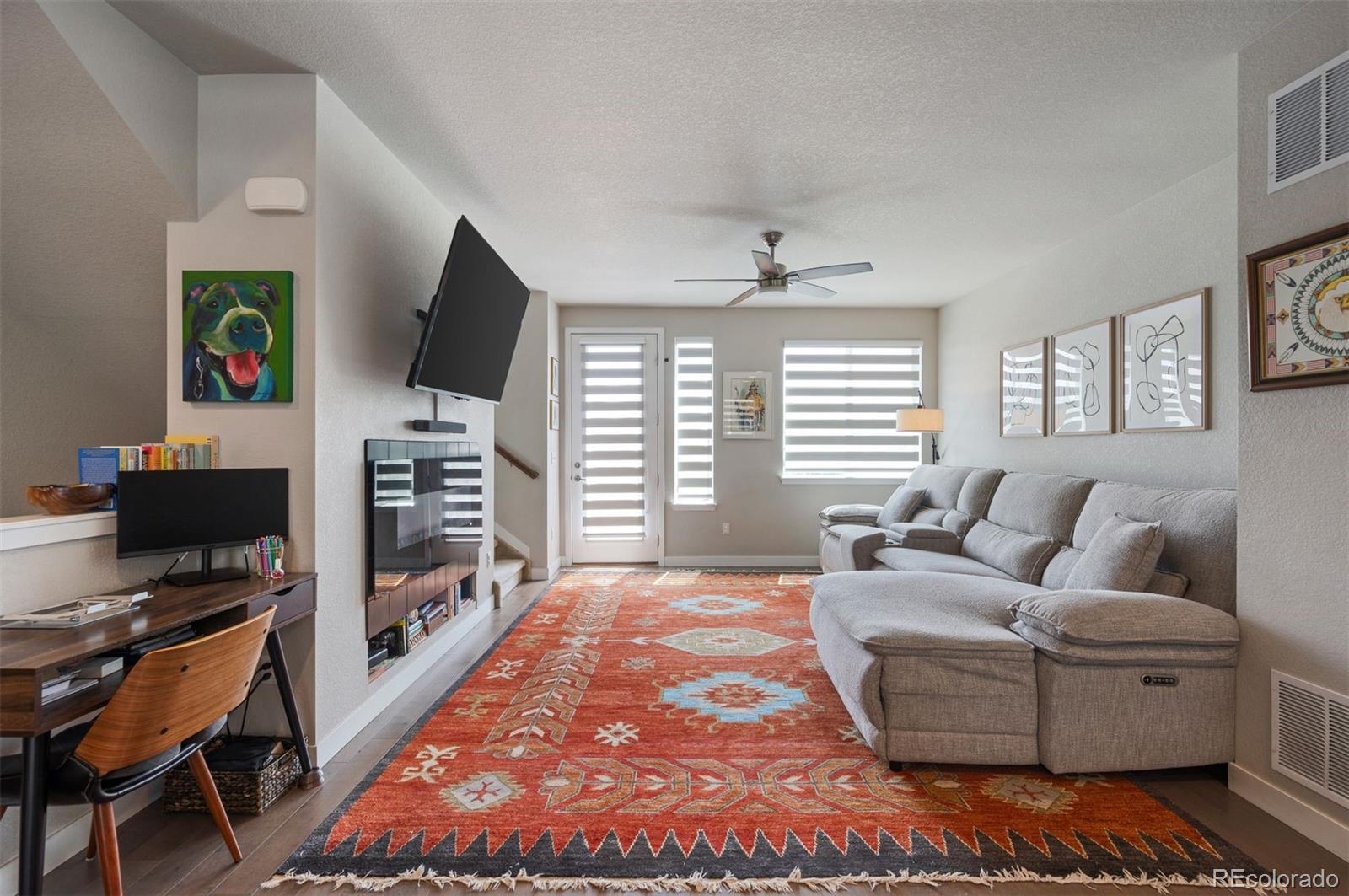 694 E Hinsdale Avenue