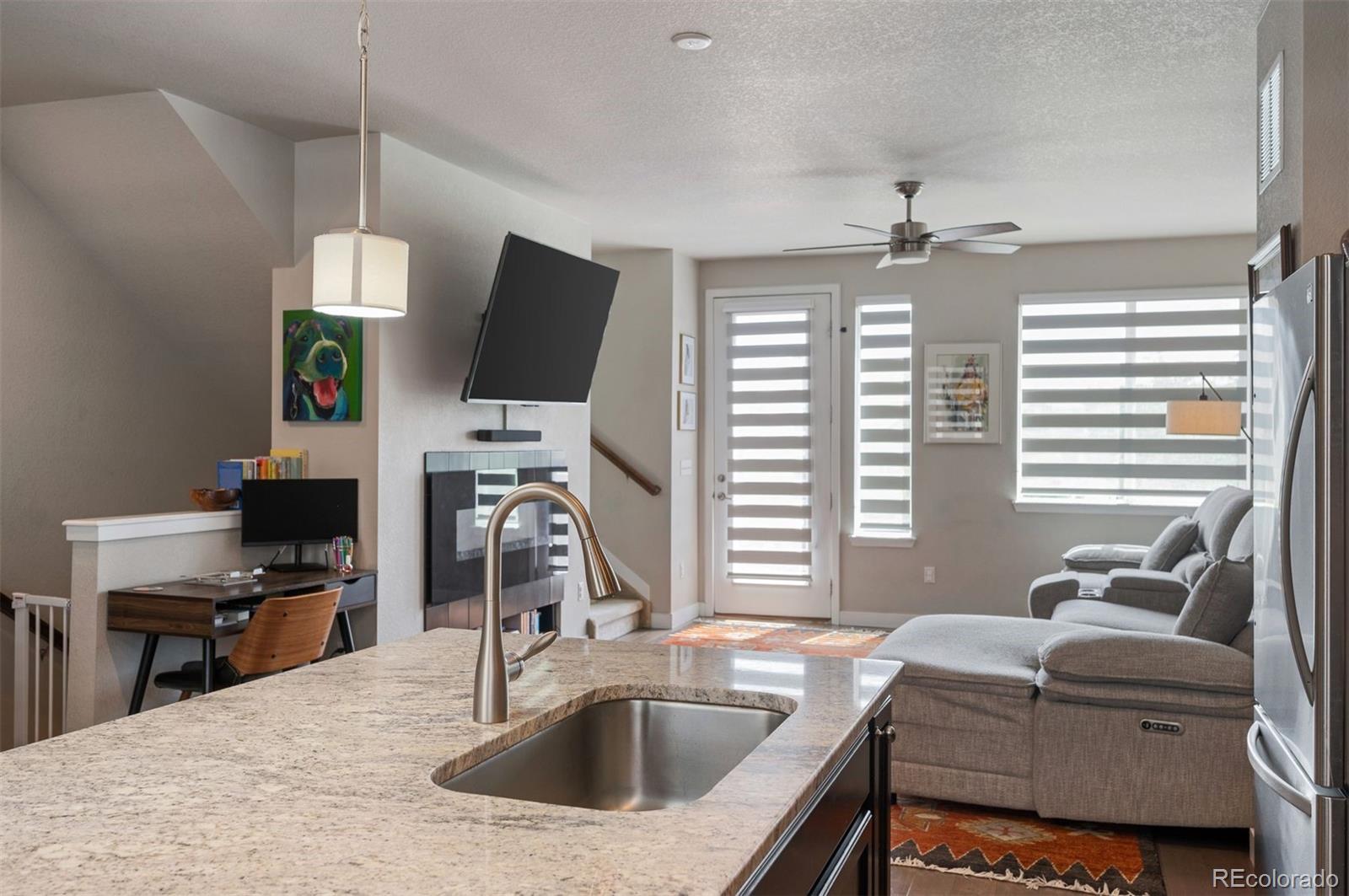 694 E Hinsdale Avenue