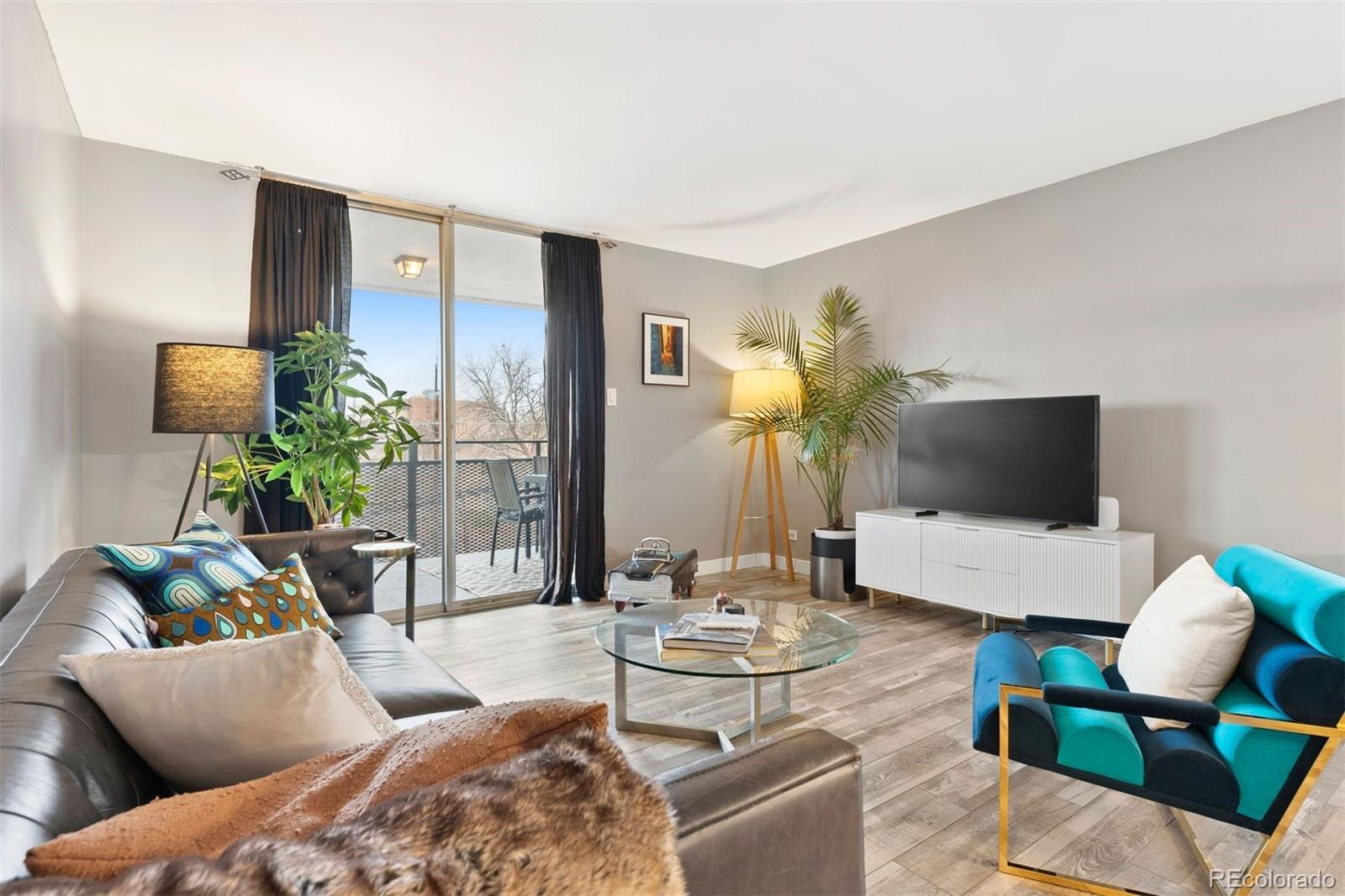 1200 Vine Street Unit: 5G