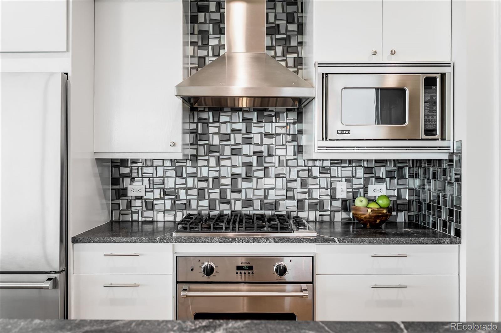 2001 Lincoln Street Unit: 3121