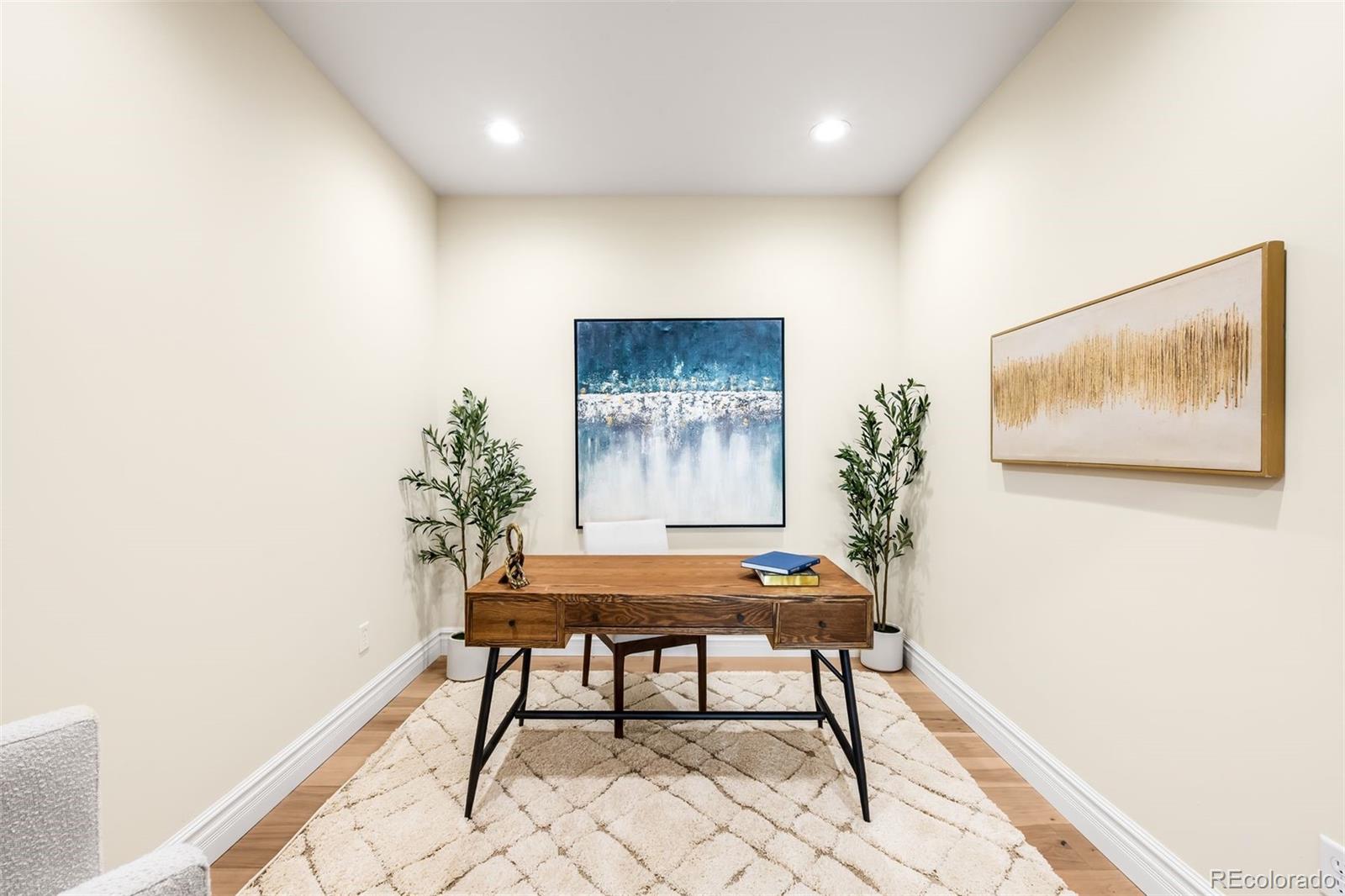 2001 Lincoln Street Unit: 3121