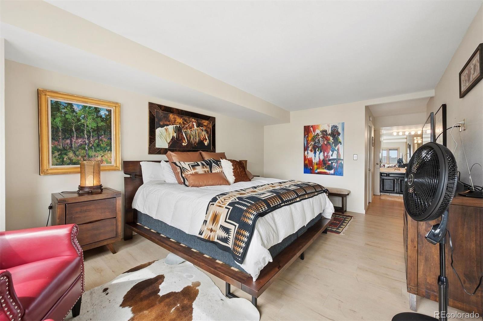 1551 Larimer Street Unit: 2305
