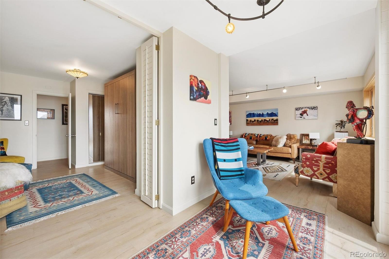 1551 Larimer Street Unit: 2305