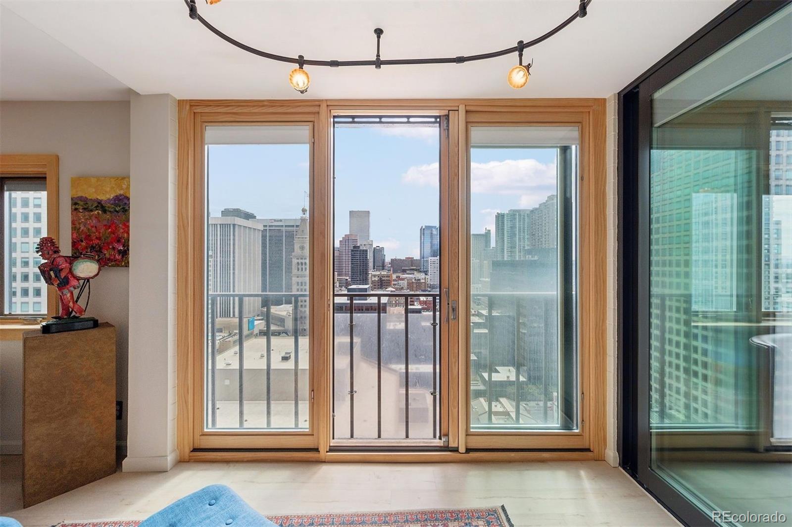 1551 Larimer Street Unit: 2305