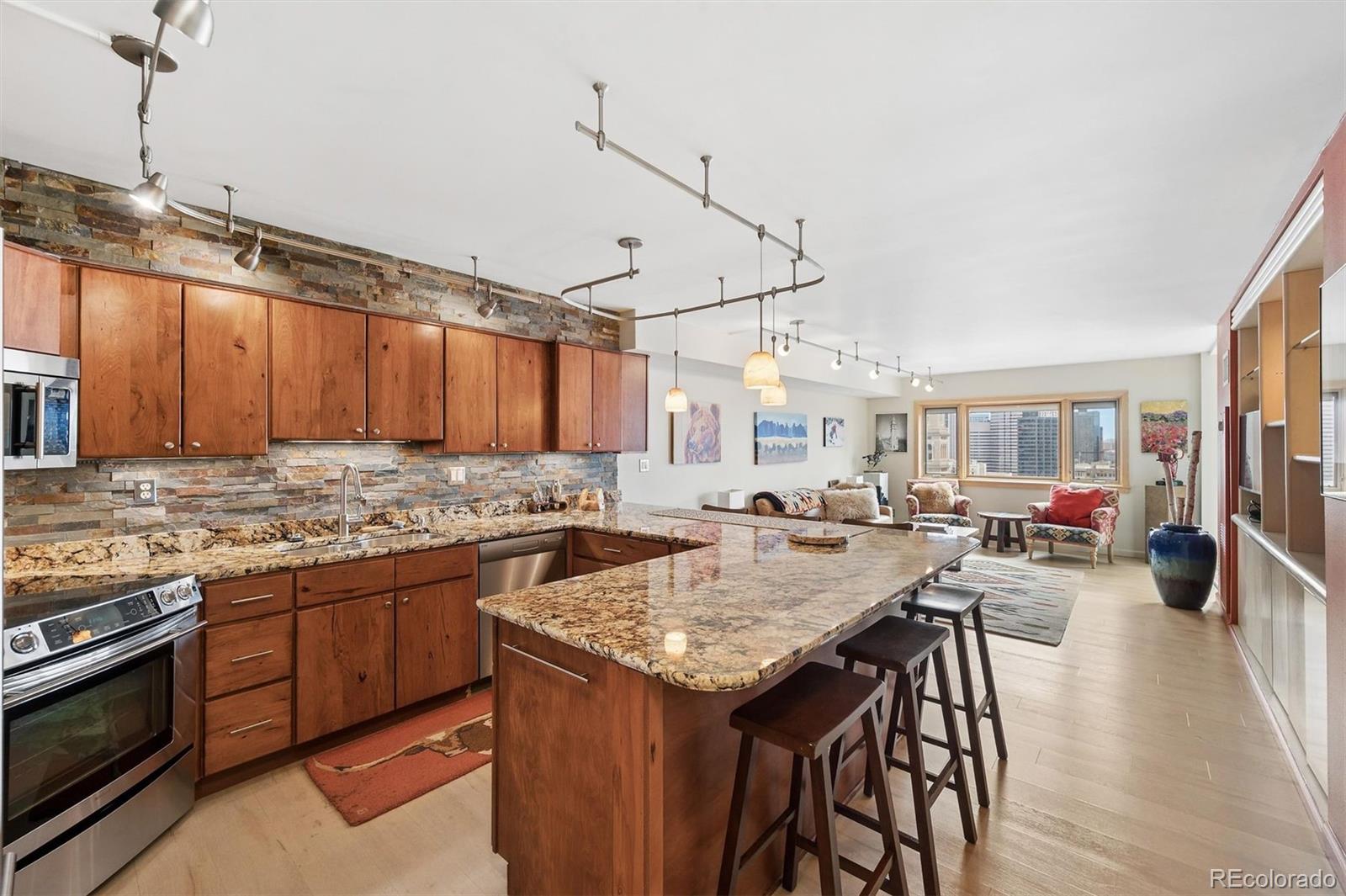 1551 Larimer Street Unit: 2305