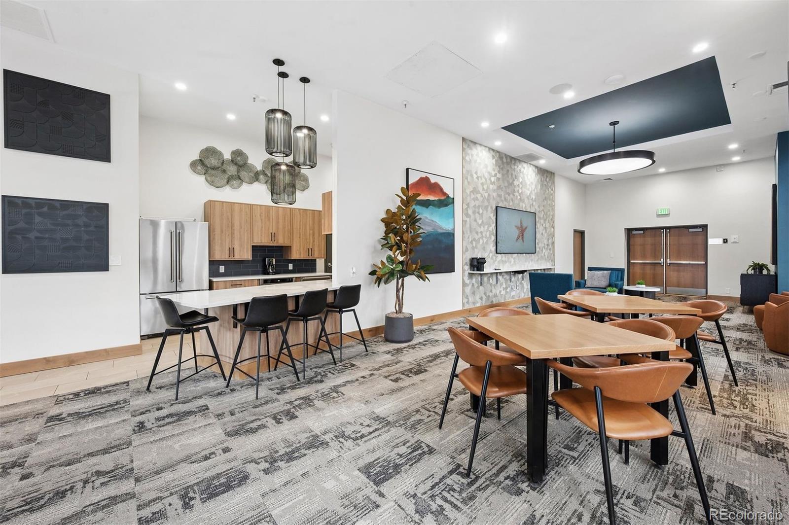 1551 Larimer Street Unit: 2305