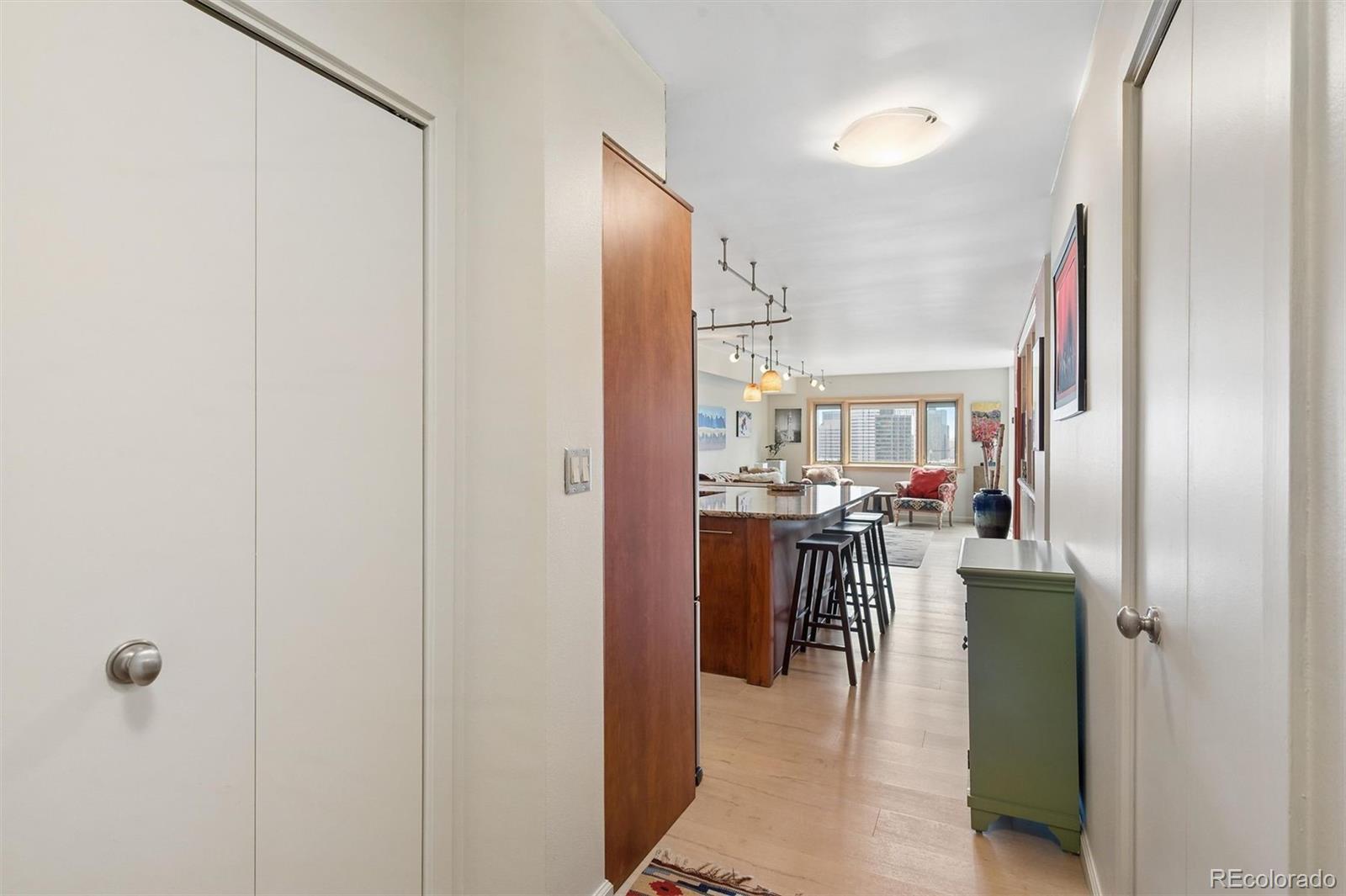 1551 Larimer Street Unit: 2305