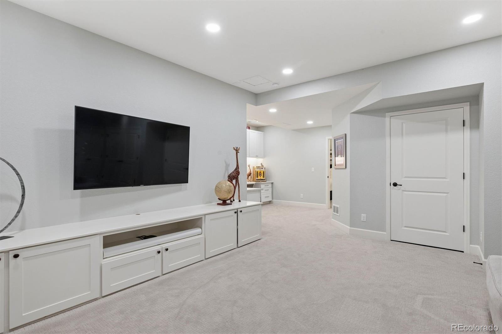 2118 S Teller Court