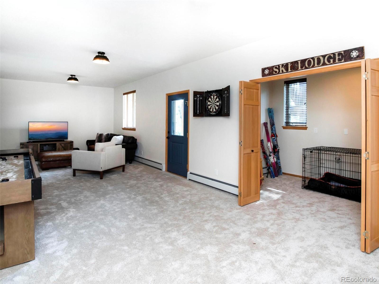 5875 Meadow Drive