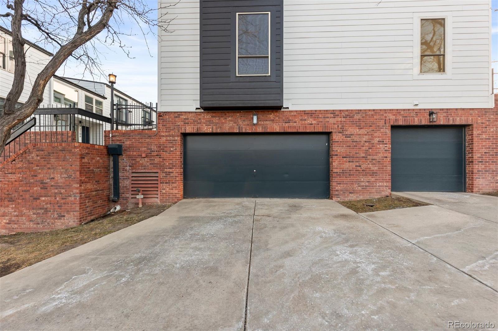 2120 W 31st Avenue Unit: 12