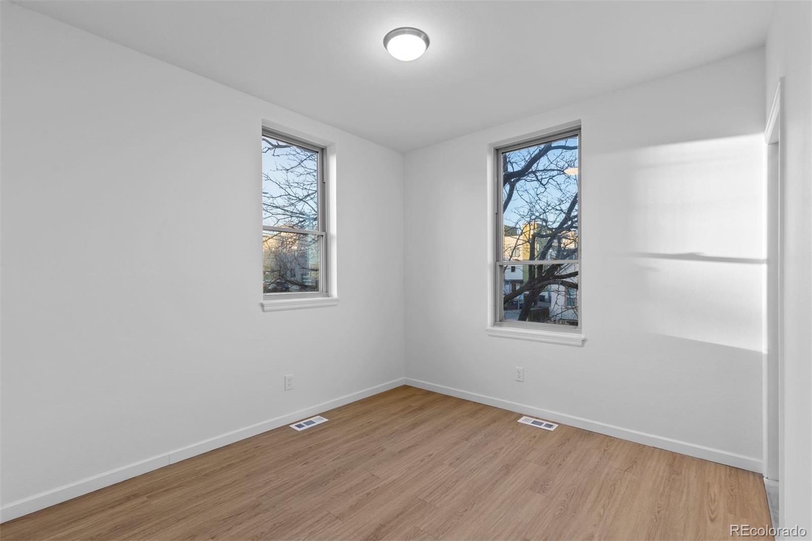 2120 W 31st Avenue Unit: 12