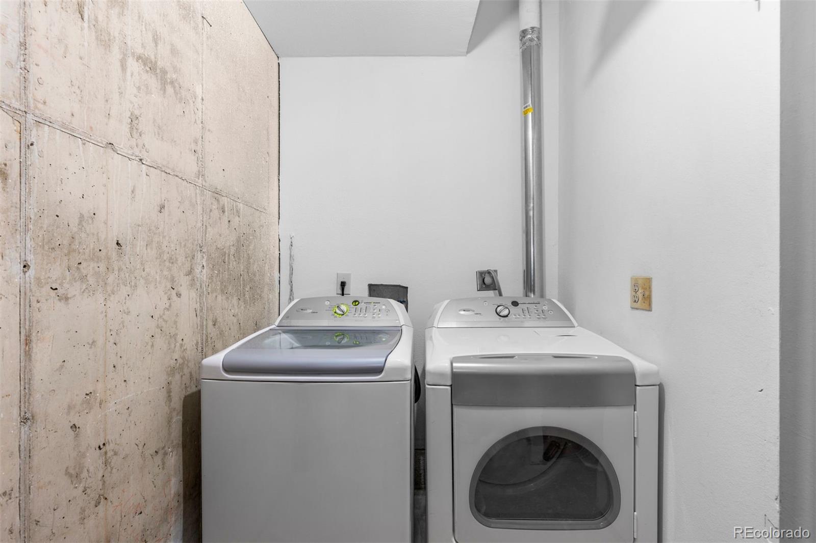 2120 W 31st Avenue Unit: 12