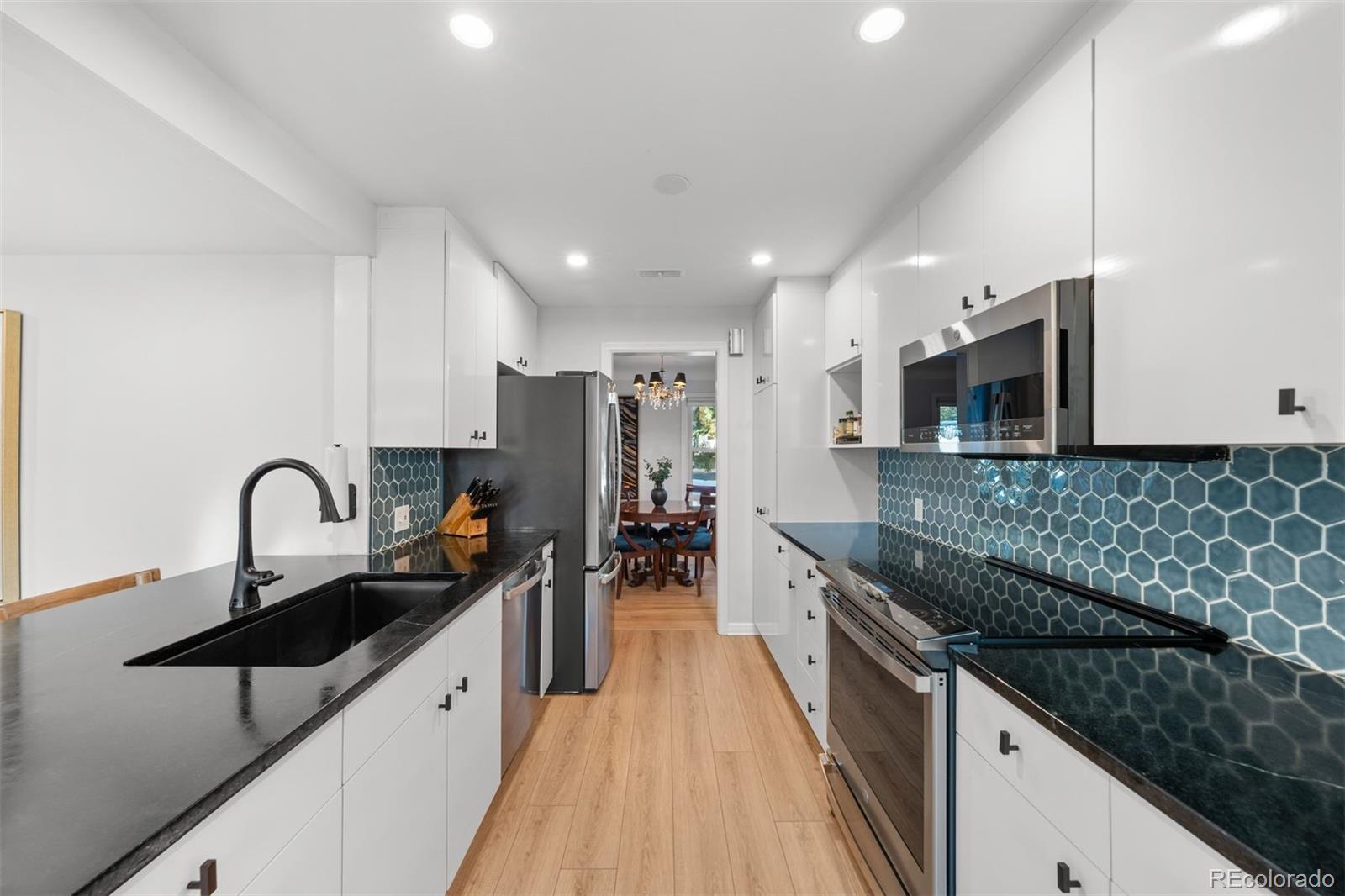 1050 E Amherst Avenue