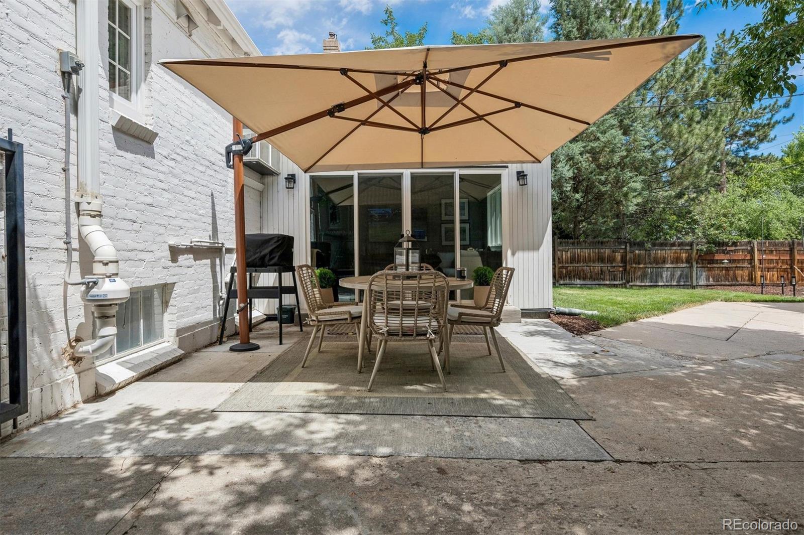 450 Elm Street