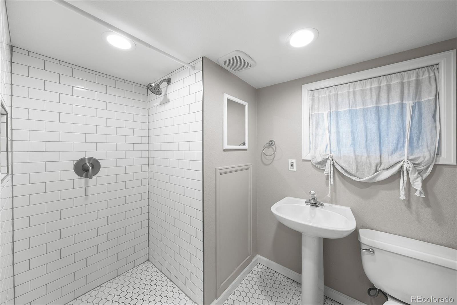 451 N Washington Street