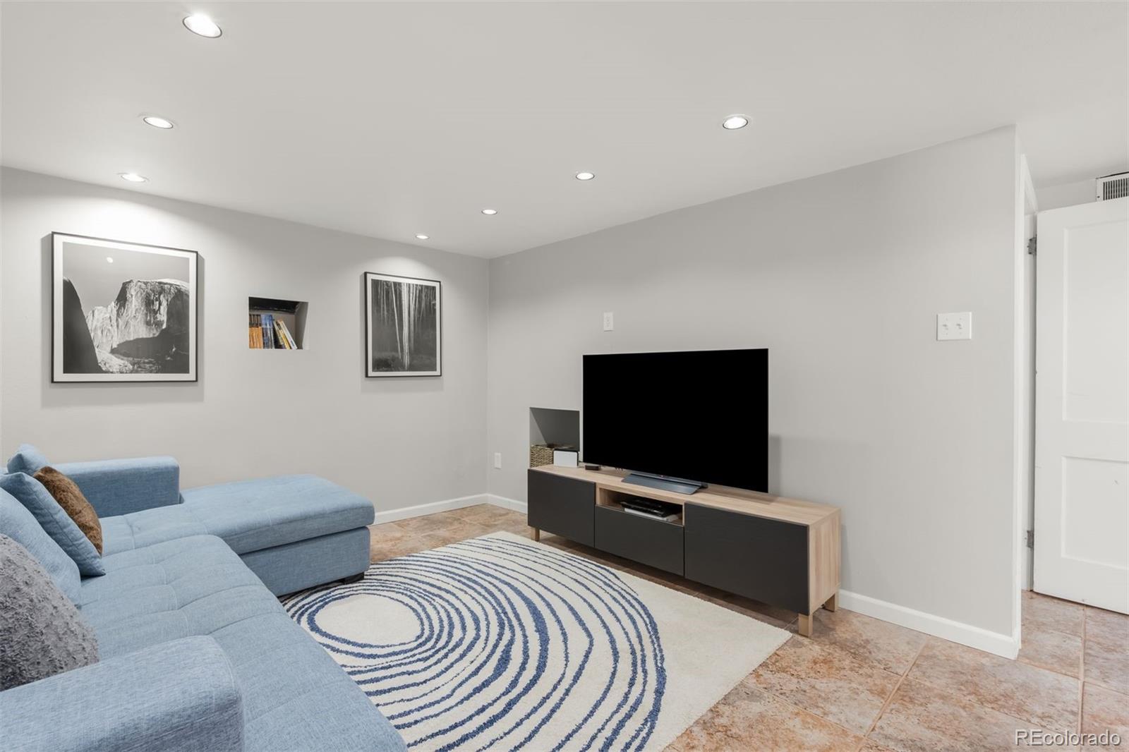 840 S Gaylord Street