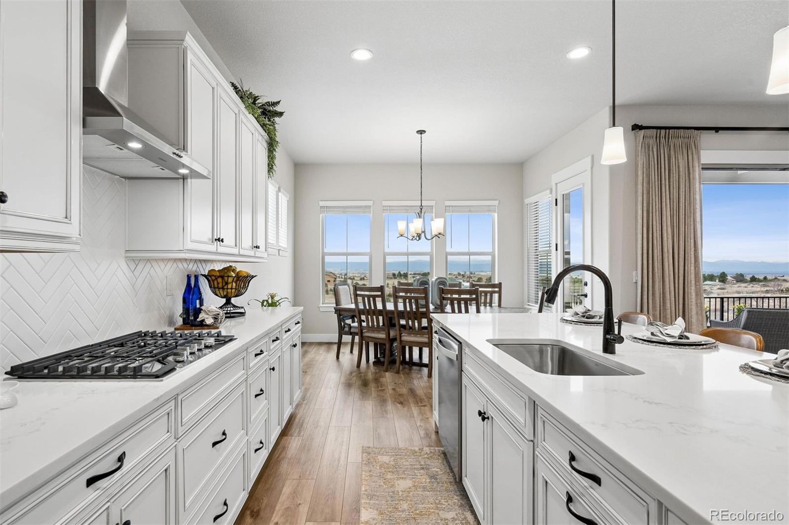 8749 S Quatar Street